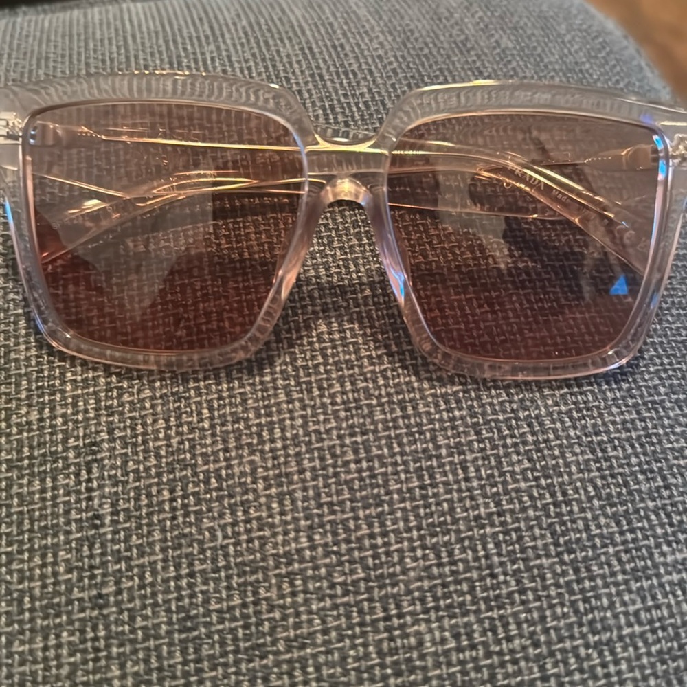 Prada
Contrasting Logo Square Acetate & Plastic Sunglasses in Dark Violet